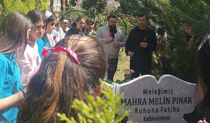 Sınıf arkadaşlarının mektubu anneyi gözyaşlarına boğdu