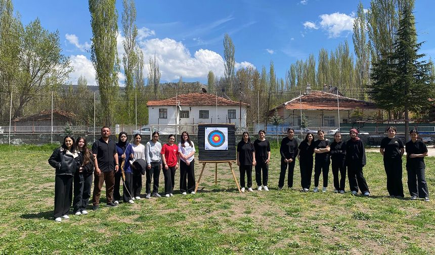 Boğazkale’de masa tenisi ve okçuluk heyecanı yaşandı