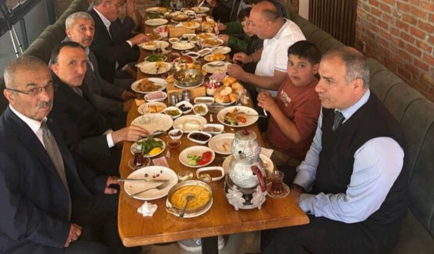 Gelecek Partisi Mecitözü İlçe Başkanlığı’ndan anlamlı buluşma
