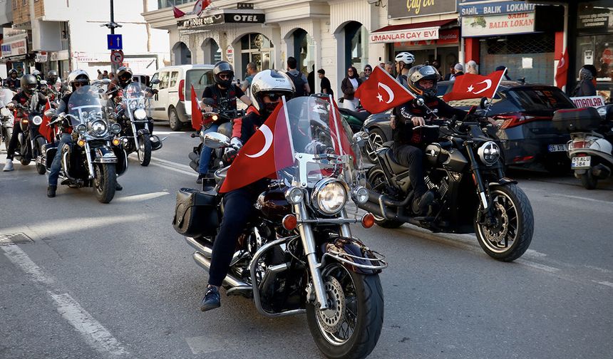 Çorum'dan da katıldılar: "19 Mayıs" için Samsun'da tur attılar