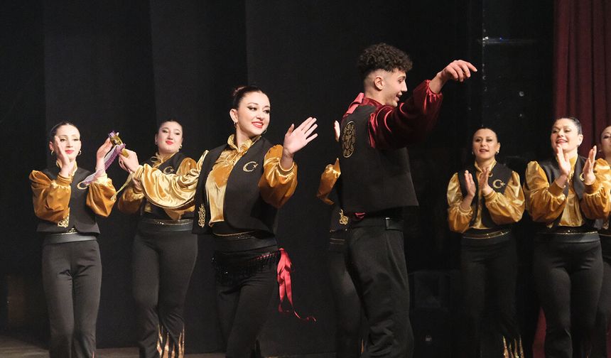 Milli Mücadele'nin kahramanlık ruhu Çorum'da dans ve müzikle anlatıldı