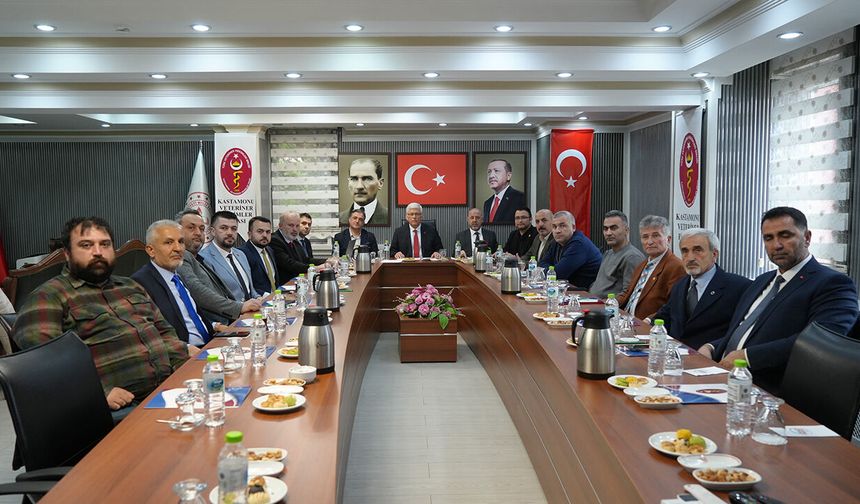 Veteriner hekimler buluştu: Çorum'dan da katıldılar