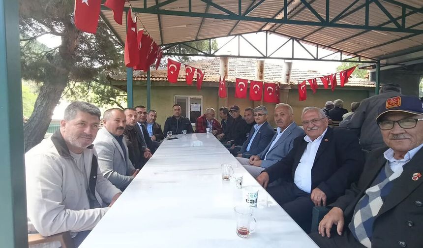 CHP heyeti Mehmet Dede Tekke Köyü’nde bayramlaşma programına katıldı