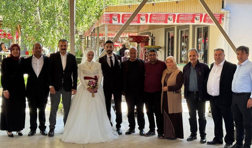 Başkan Torun düğün törenine katıldı