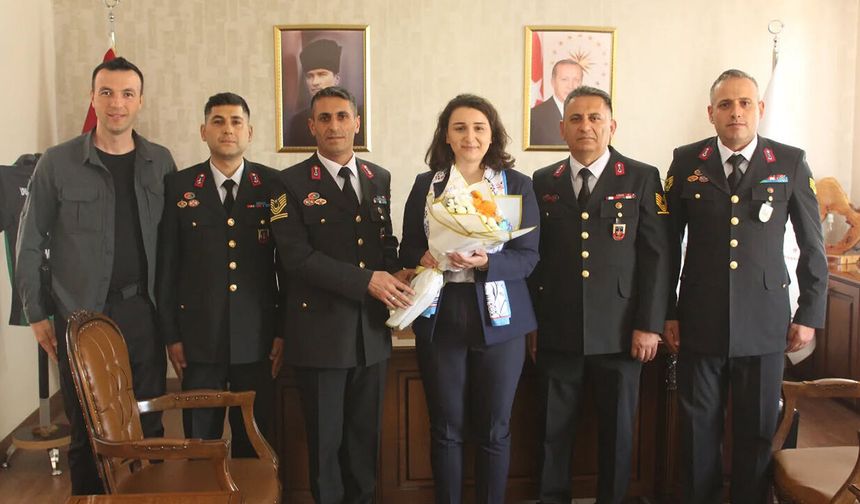Dodurga Kaymakamı Gizem Tokur, Jandarma Teşkilatını kutladı