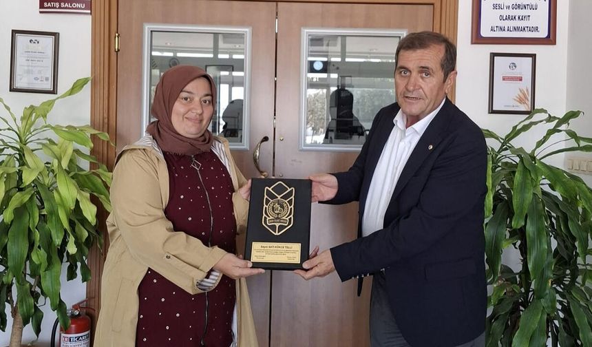 Borsada 2026 yılının ilk ürünü satıldı: Üreticiye plaket verildi