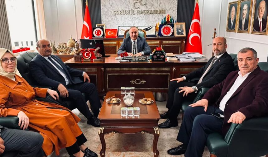 Duran Bıyık ve il genel meclisi üyelerinden MHP’ye ziyaret