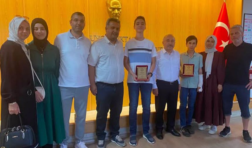 LGS’de dereceye giren öğrenciler Sepetçi’yi ziyaret etti