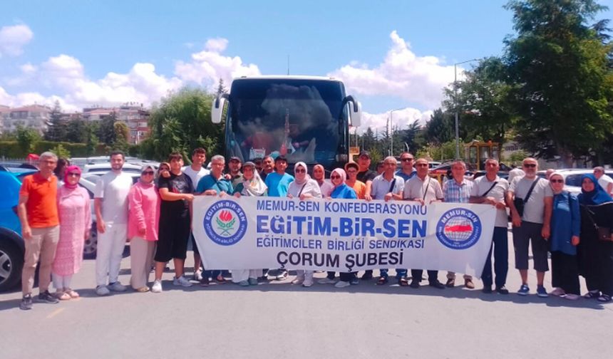 Eğitim-Bir-Sen üyeleri Balkan turuna çıktı