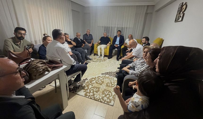 AK Parti’den Tuba Sakallı’ya taziye ziyareti