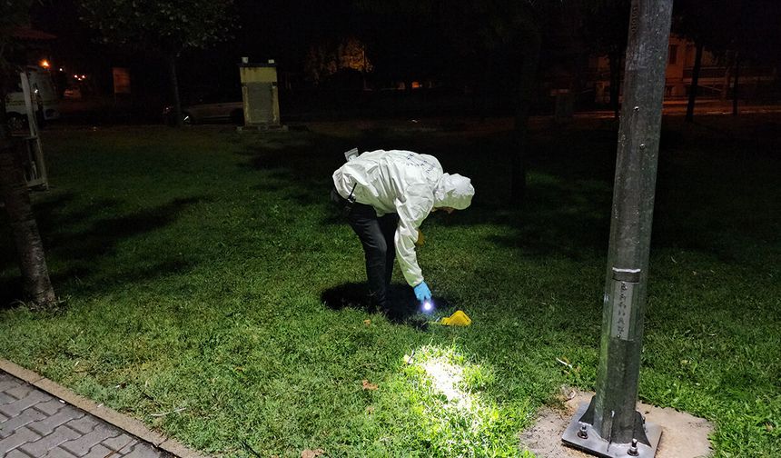 Çorum'da parkta çıkan silahlı kavgada 2 kişi yaralandı