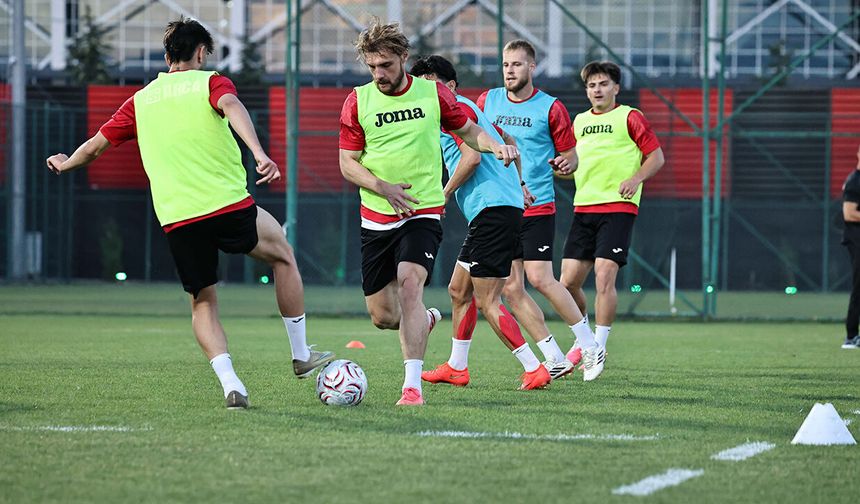 Çorum FK, Beşiktaş mesaisini sürdürdü