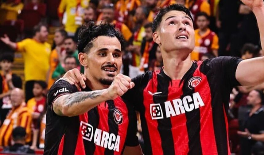 Tarihi Gece Rams Park'ta yazıldı...