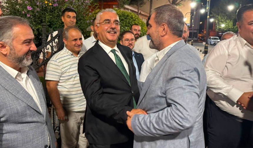 Mustafa Şen Çorum’da temaslarda bulundu