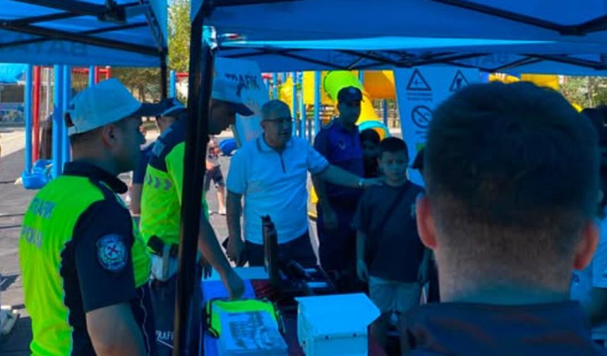 Bayat’ta çocuklara uygulamalı trafik eğitimi