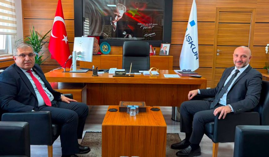 Ünlü, İŞKUR İl Müdürü Saraçoğlu ile bir araya geldi
