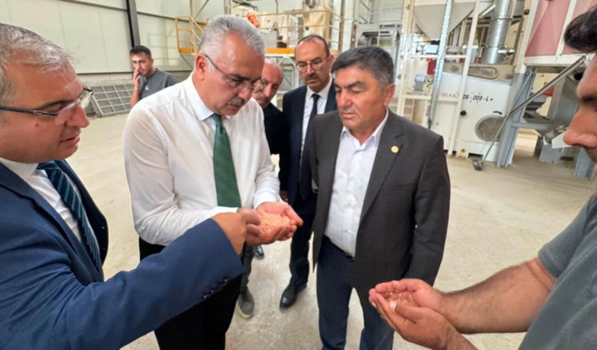 Ahlatcı’dan Bayat’taki Çeltik Eleme ve Kurutma Tesisi’ne ziyaret