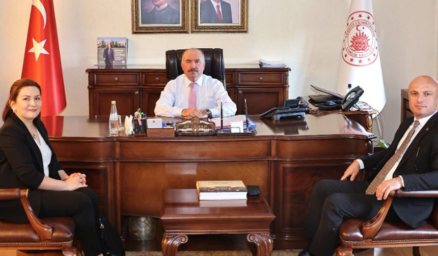 Halkbank Çorum Şube Müdürü Bünyamin Şahin’den Vali Çalgan’a ziyaret