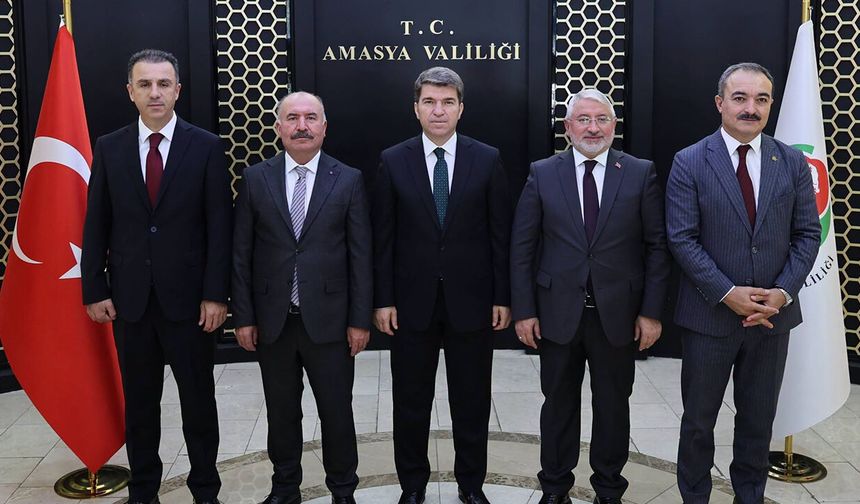 Çorum protokolünden Amasya Valisi Önder Bakan’a ziyaret