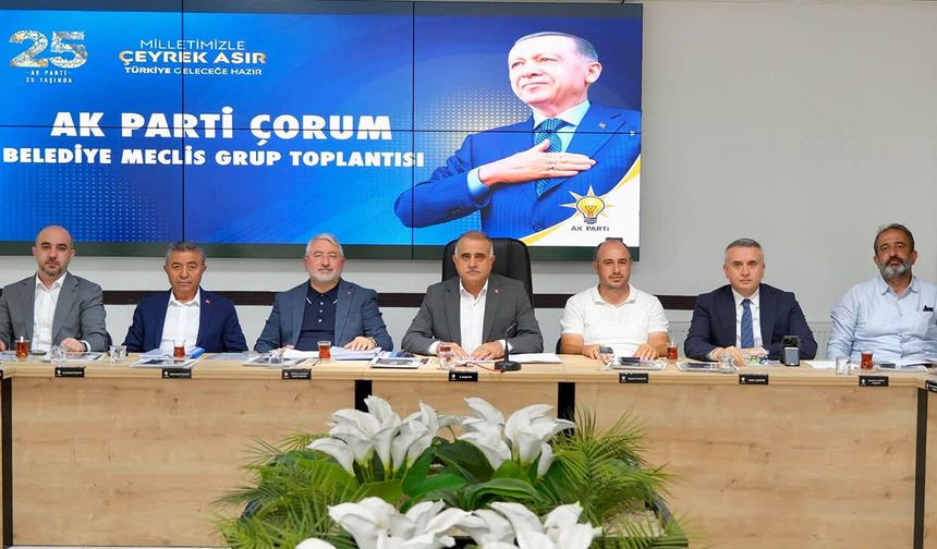 AK Parti Belediye Meclisi Grubu eylül toplantısını yaptı