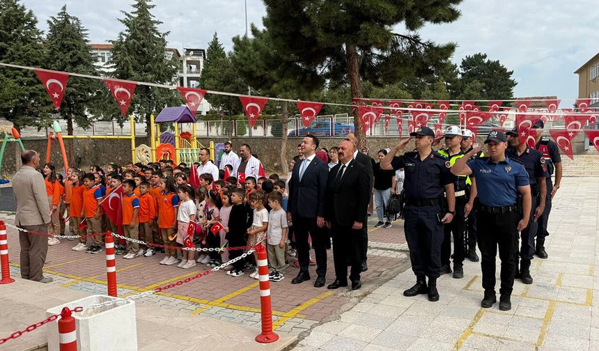 Ortaköy’de yeni eğitim yılına protokolden ziyaret