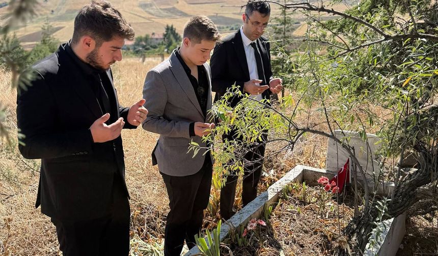 İskilip Ülkü Ocakları’ndan şehit kabirlerine vefa