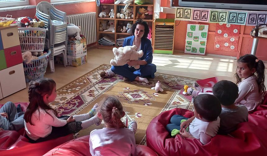 Büyükdüvenci’de minikler Anadolu masallarıyla buluştu