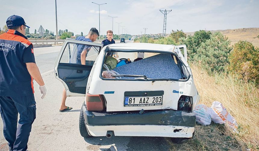 Çorum’da korkutan kaza: 3 kişi hastaneye kaldırıldı