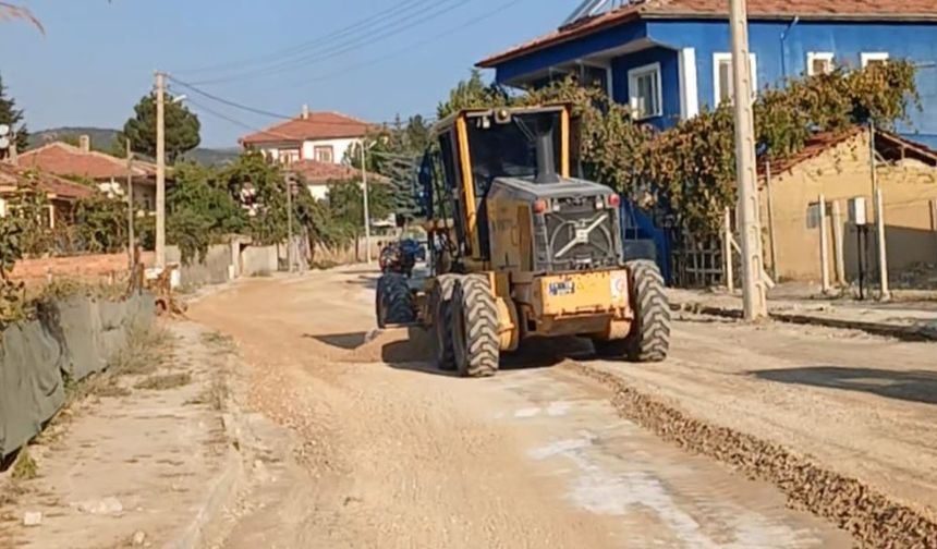 Ortaköy’de hastane yolu asfaltlanıyor