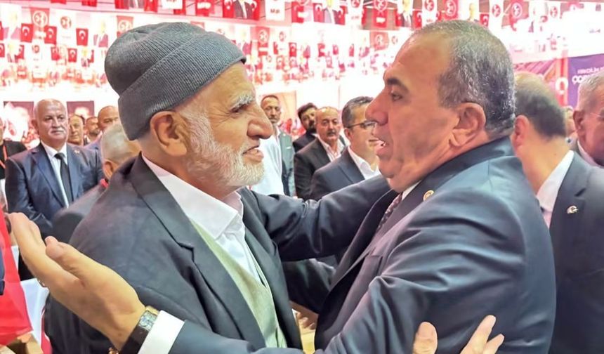 Kayrıcı, MHP’nin eski il başkanı İsmail Taşkan ile bir araya geldi