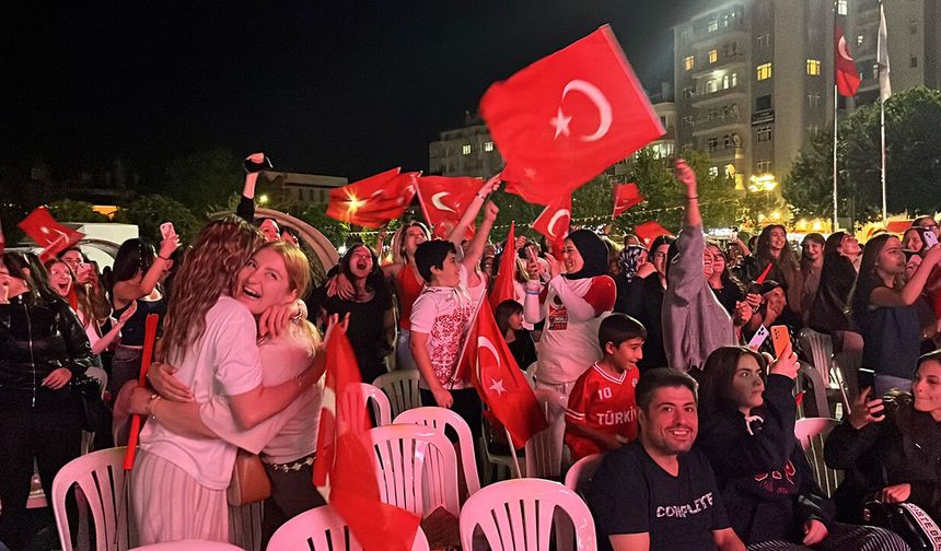 Filenin Sultanları Avrupa şampiyonu oldu: Çorum’da kutlamalar geceye damga vurdu