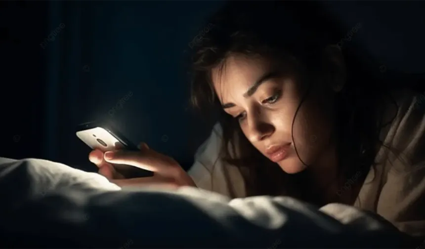Gece uyurken odanızda bu ışık varsa hemen kapatın: Kalbi adım adım bitiriyor