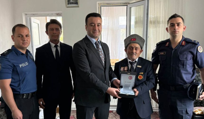 Ortaköy Kaymakamı Fatih Şimşek’ten gazilere anlamlı ziyaret