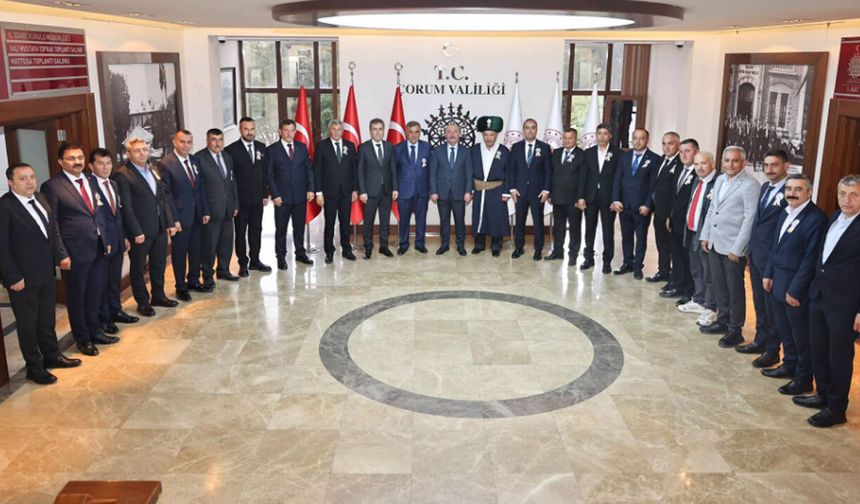 Yılın Ahisi  ve esnaf temsilcilerinden Vali Çalgan’a ziyaret