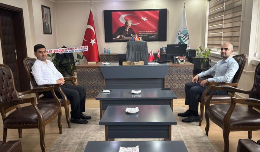 Bayat Hâkimi Elmacıoğlu’ndan Kaymakam Koç’a hayırlı olsun ziyareti