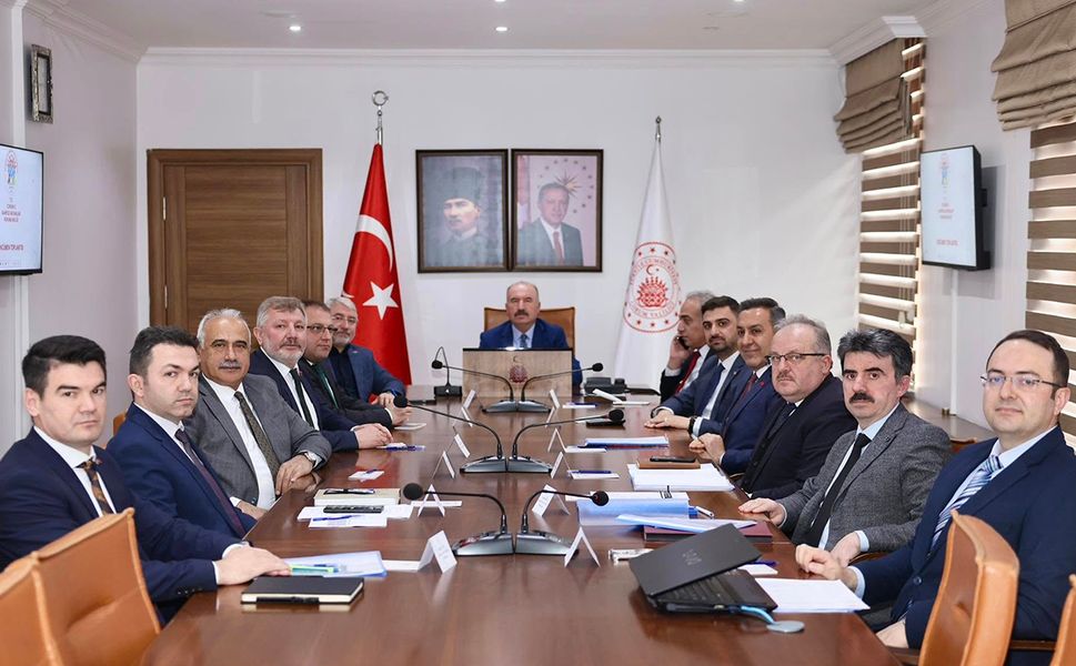 Çorum’da sahipsiz hayvanlar için önemli toplantı: Yol haritası belirlendi