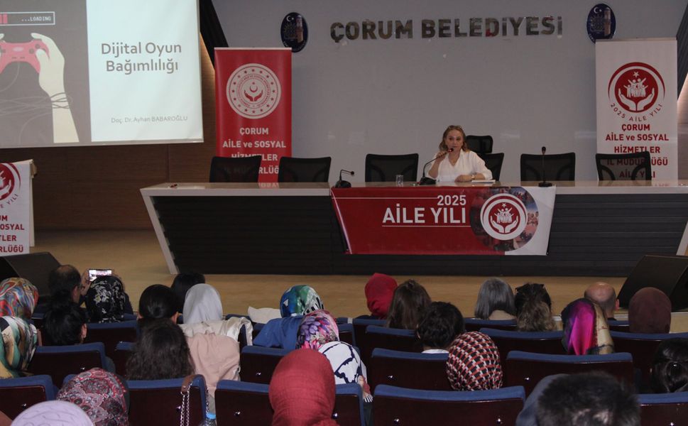 Bağımlılık üzerine farkındalık söyleşisi düzenlendi