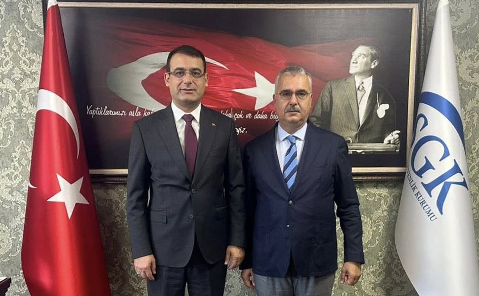 Milletvekili Yusuf Ahlatcı’dan SGK İl Müdürü Ömer Tök’e ziyaret
