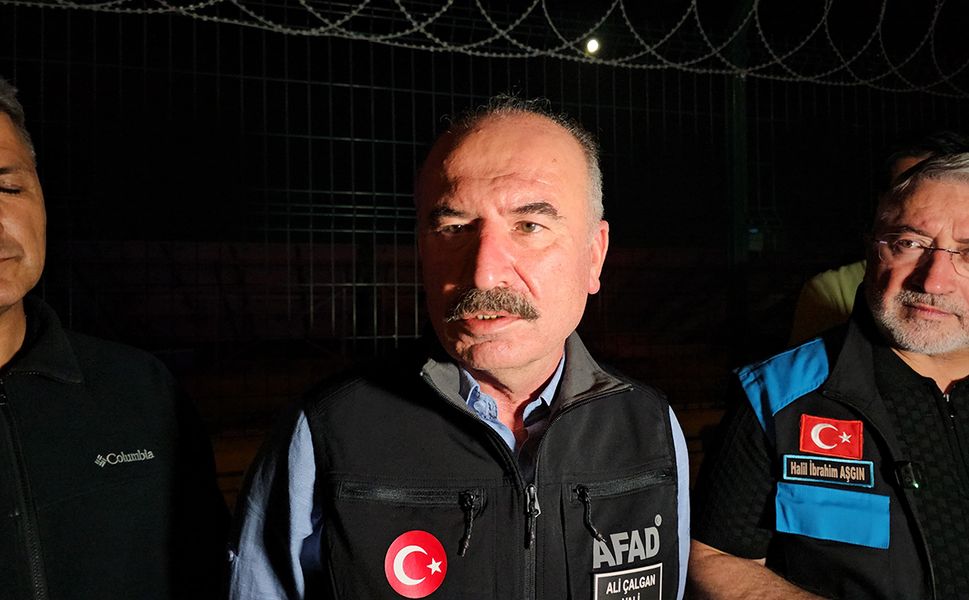 Fabrika yangınıyla ilgili kritik detaylar: 8 kişi dumandan etkilendi