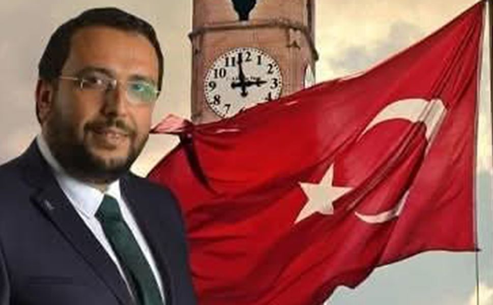 Mustafa Lek: “Vicdanınızın sesini dinleyin”