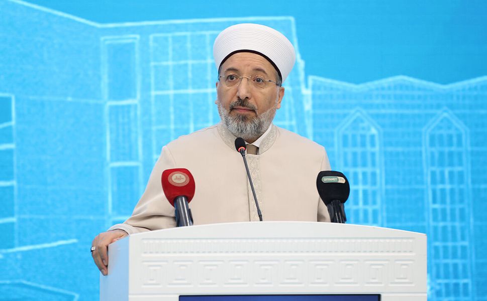 Cuma hutbesinde esnafa Ahîlik çağrısı: Dürüstlük, helal kazanç ve ticaret ahlakı vurgusu