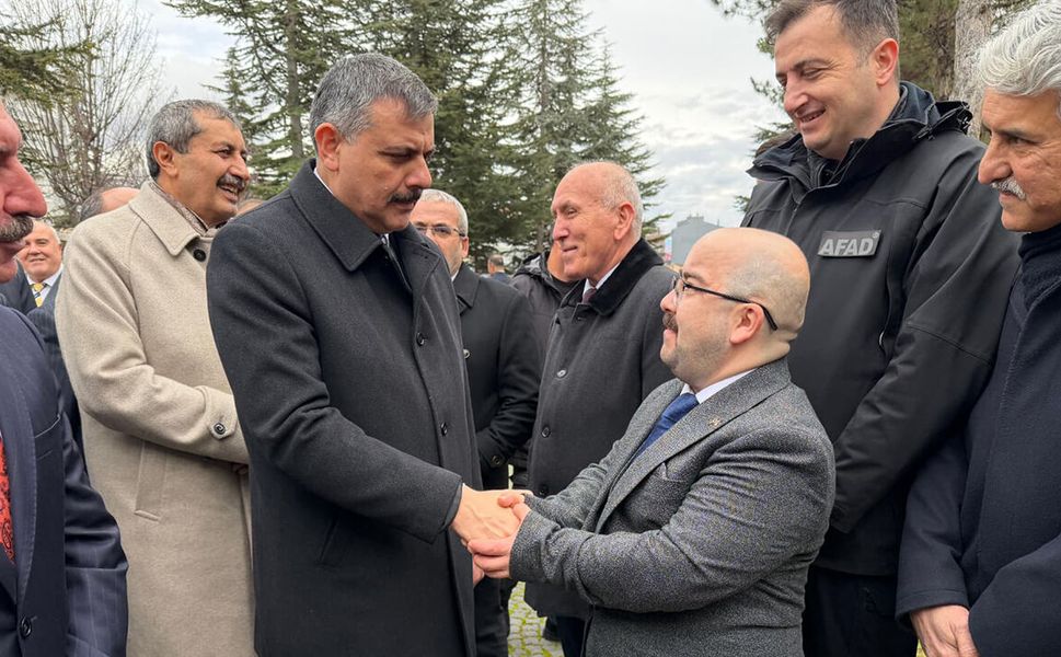 Bakan Çiftçi’ye “manevi babam” sürprizi