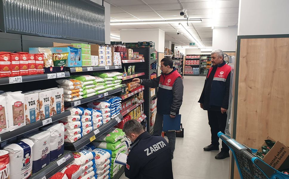 Bayat’ta Ramazan öncesi marketler denetlendi