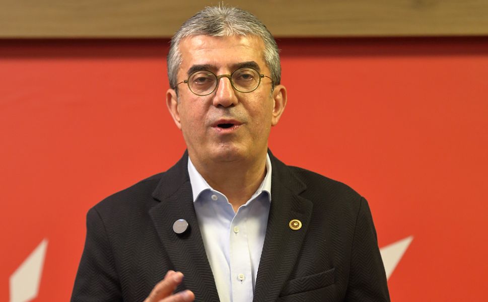 Çorum’da sert çıkış: Günaydın’dan erken seçim çağrısı