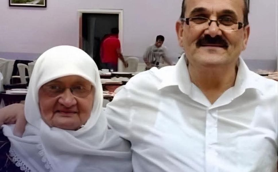 Zeki Şen’in acı günü: Annesi vefat etti