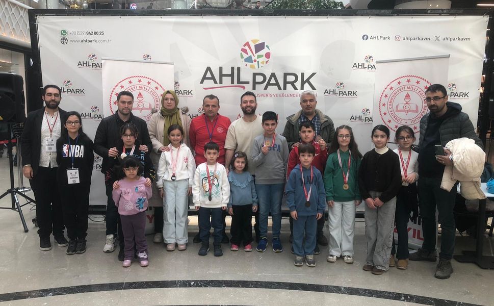 Çorum’da zekâ turnuvasına yoğun ilgi
