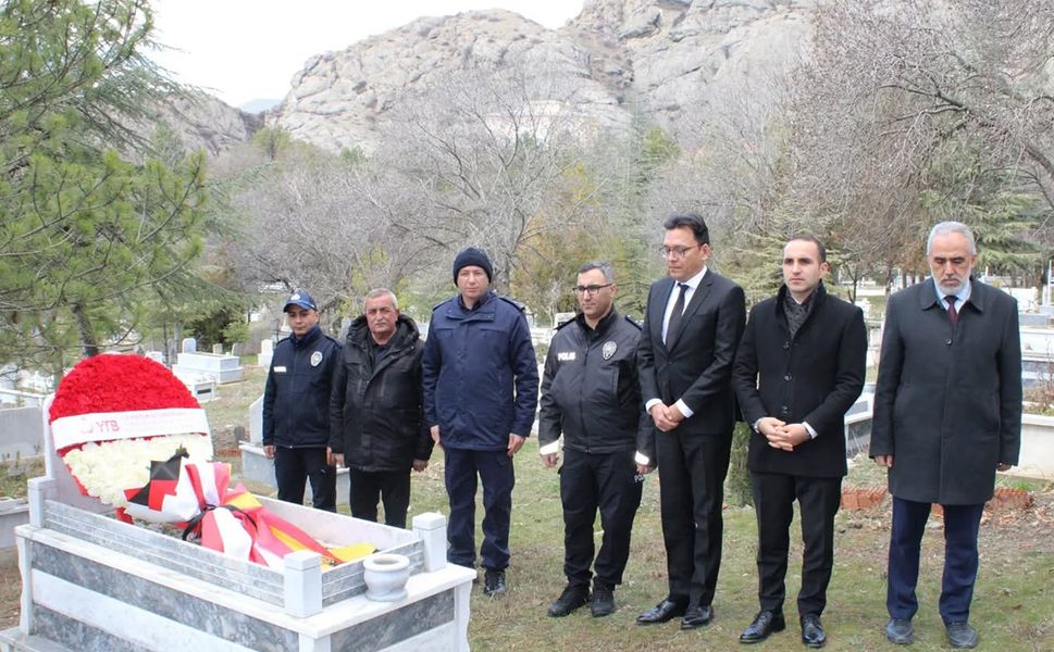 İskilip'te Fatih Saraçoğlu kabri başında anıldı