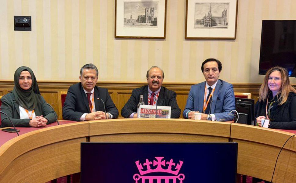 Londra’da Türk Medyası için tarihi buluşma