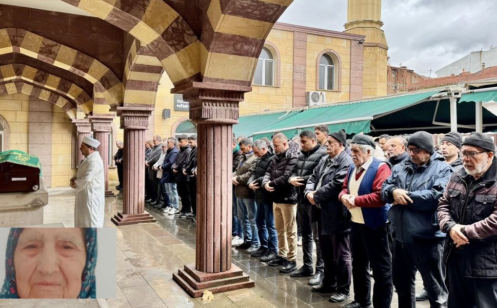 Sultan Sonkaya eşi son yolculuğuna uğurlandı