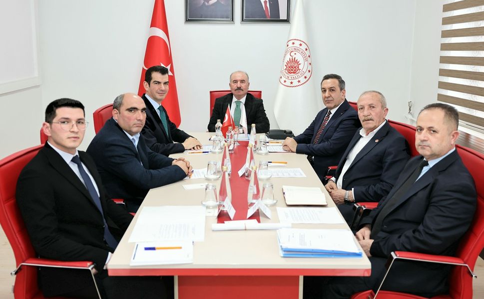 Sungurlu OSB Yönetim Kurulu Toplantısı Valilikte Yapıldı